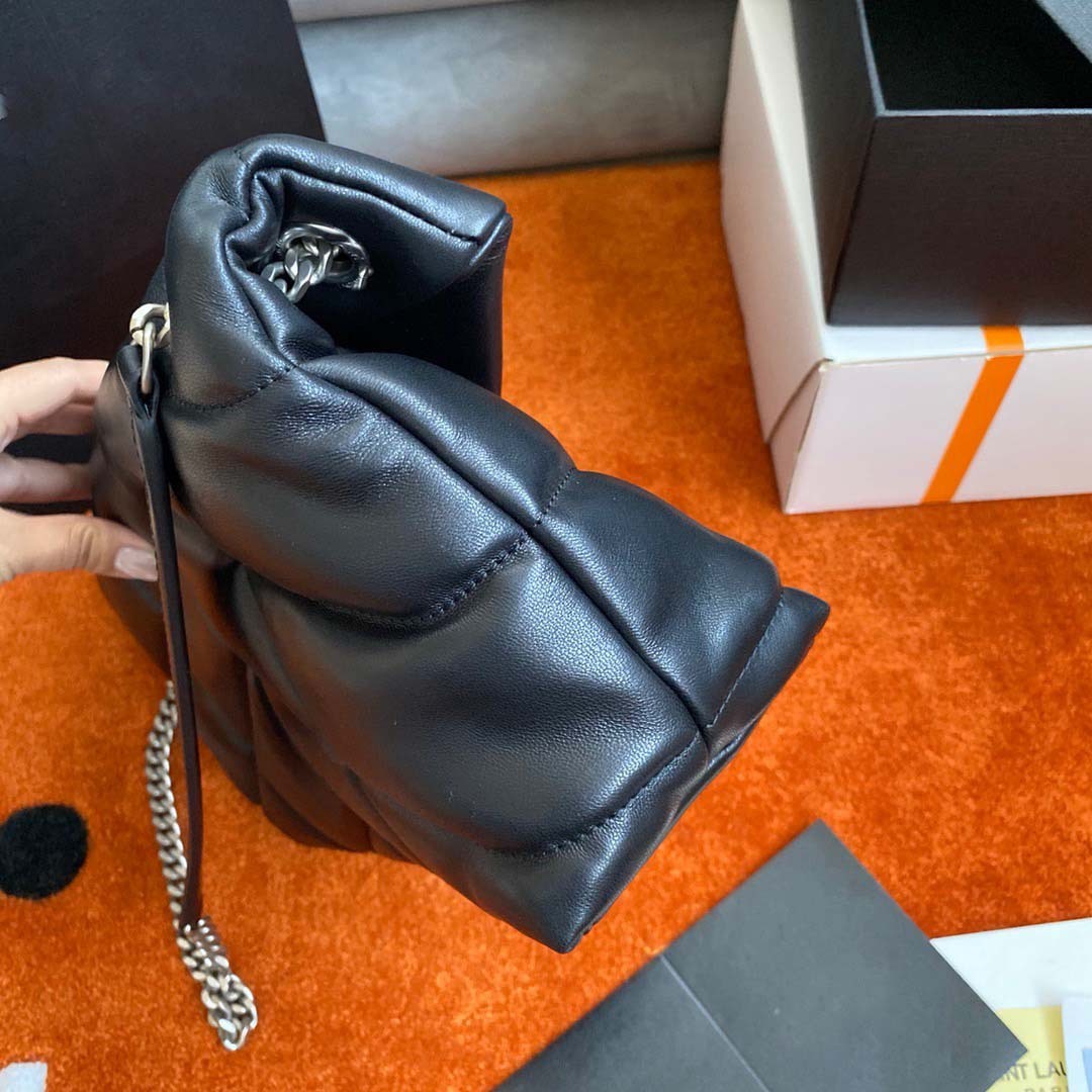 b6550421-42a0-46af-8fbe-1325825c58fd